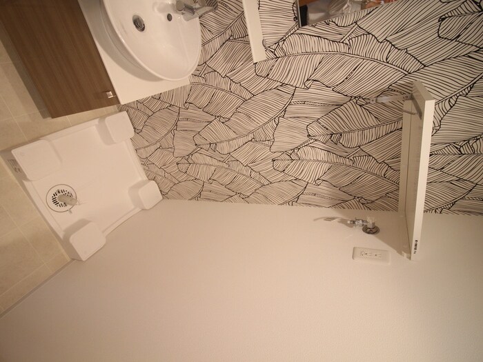 物件内観写真11　(洗濯機置場)