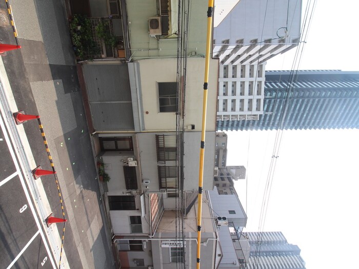 物件内観写真22　(室内からの展望)