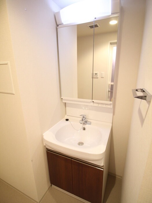 物件内観写真10　(洗面)