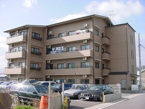 ブリンダル ダイキ外観写真