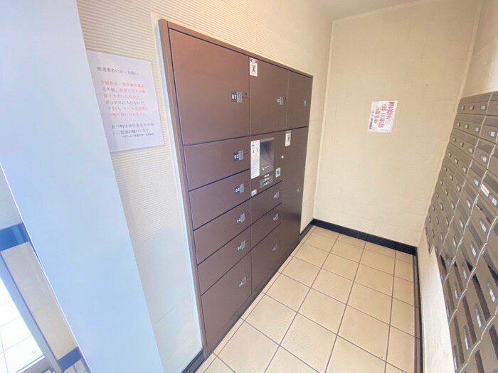 物件外観写真4　(建物設備)