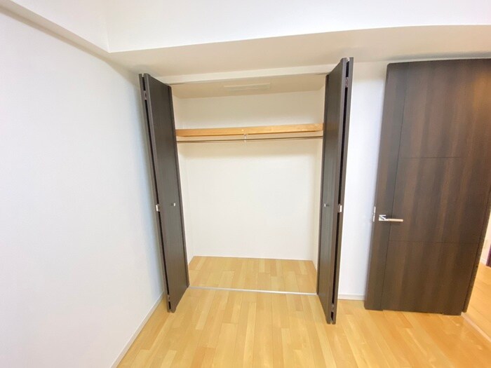 物件内観写真11　(収納)