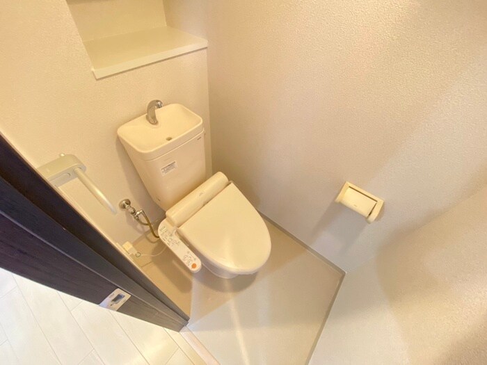 物件内観写真12　(トイレ)