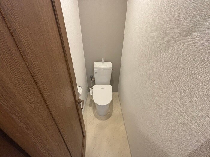 物件内観写真16　(トイレ)