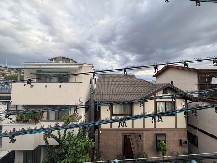 物件内観写真22　(室内からの展望)