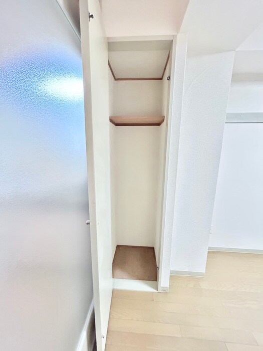 物件内観写真13　(収納)