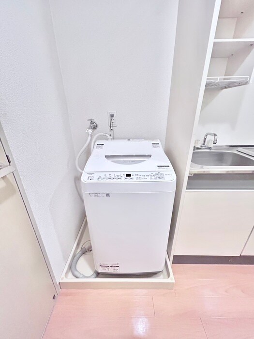 物件内観写真17　(洗濯機置場)