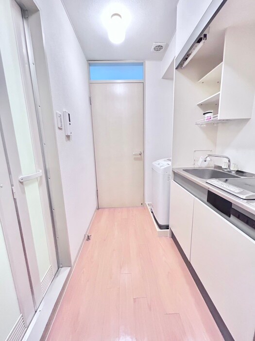 物件内観写真18　(廊下)