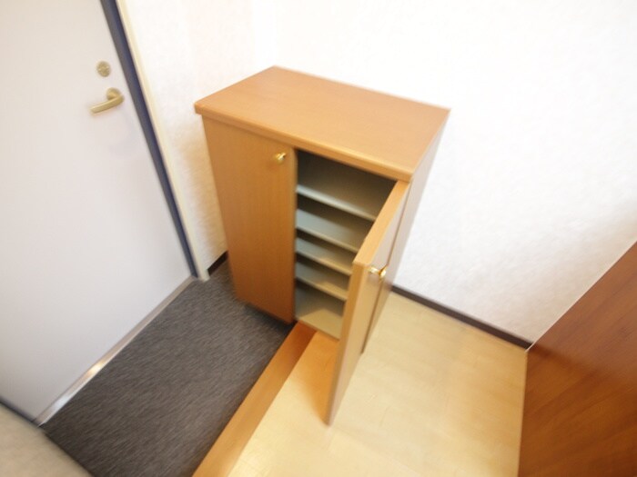 物件内観写真13　(靴箱)
