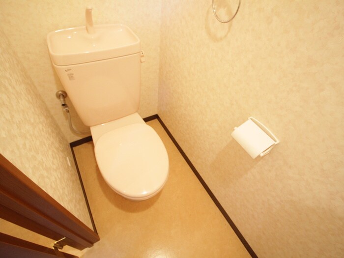 物件内観写真15　(トイレ)