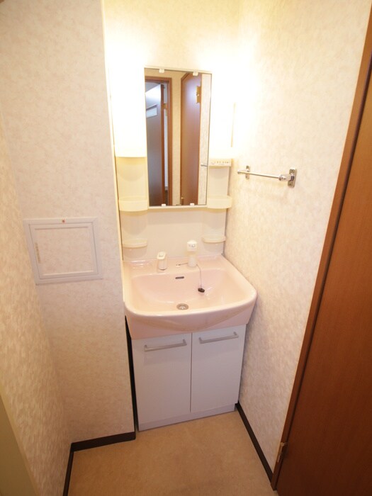 物件内観写真16　(洗面)