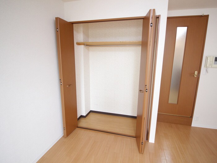 物件内観写真18　(収納)