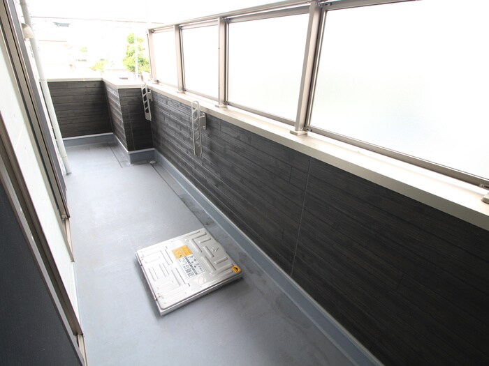 物件内観写真16　(ベランダ・バルコニー)