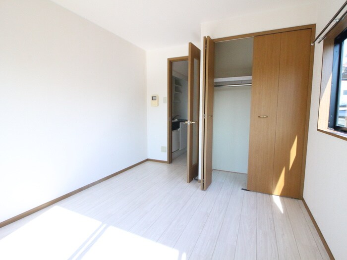 物件内観写真21　(居室)