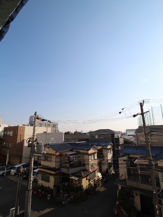 物件内観写真14　(室内からの展望)