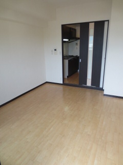 物件内観写真14　(居室)