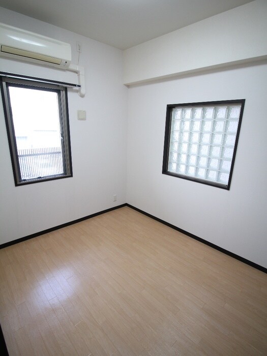 物件内観写真17　(居室)