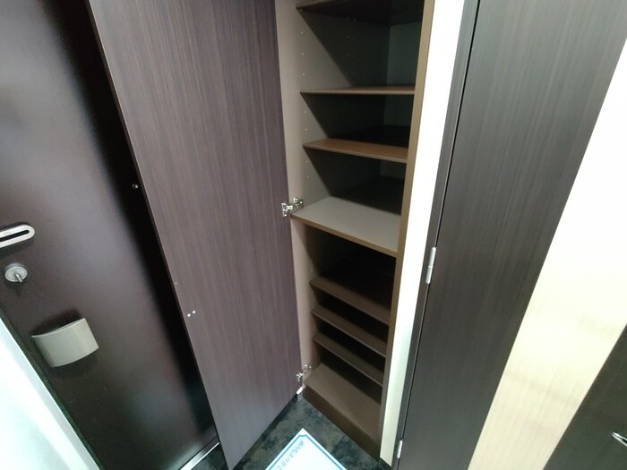 物件内観写真17　(靴箱)