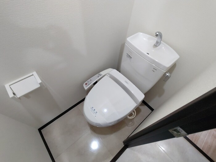 物件内観写真18　(トイレ)