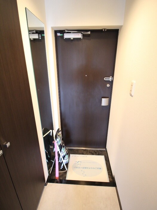 物件内観写真22　(玄関)