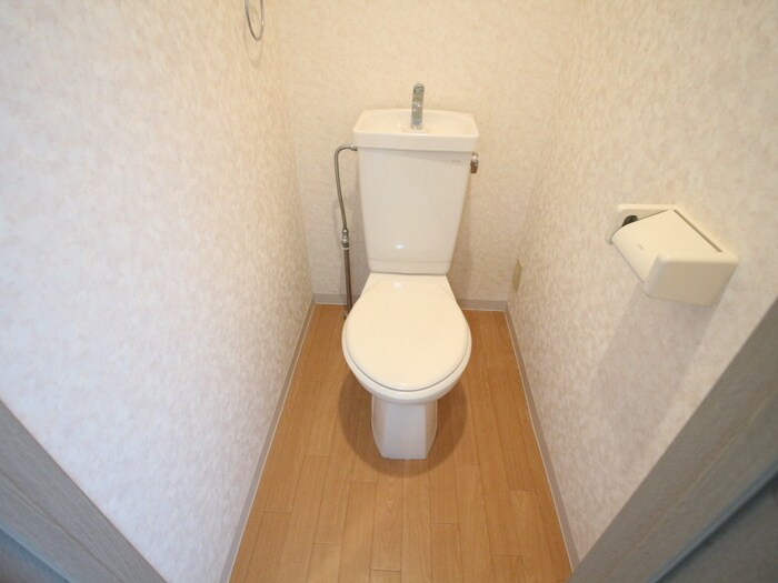 物件内観写真16　(トイレ)