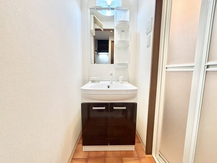 物件内観写真11　(洗面)