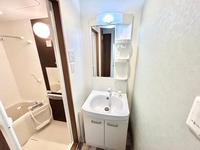 物件内観写真12　(洗面)