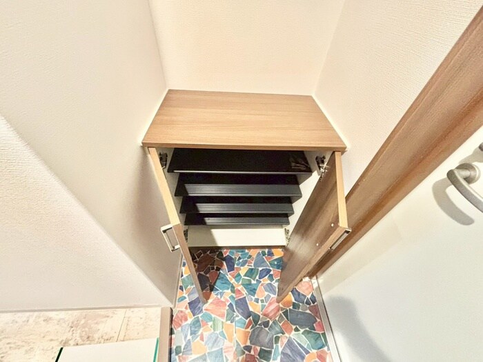 物件内観写真17　(靴箱)