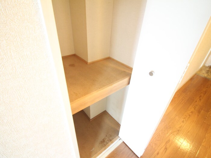 物件内観写真15　(靴箱)