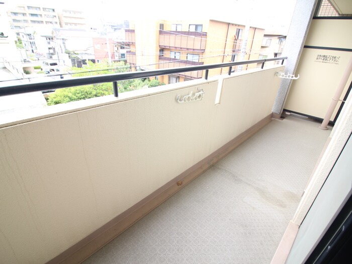 物件内観写真16　(ベランダ・バルコニー)