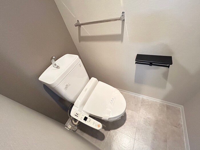 物件内観写真14　(トイレ)