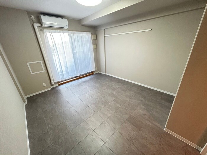 物件内観写真18　(居室)