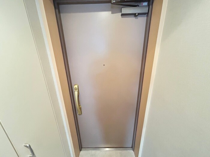 物件内観写真21　(玄関)
