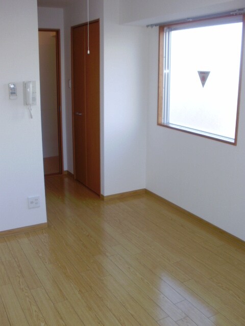 物件内観写真15　(居室)