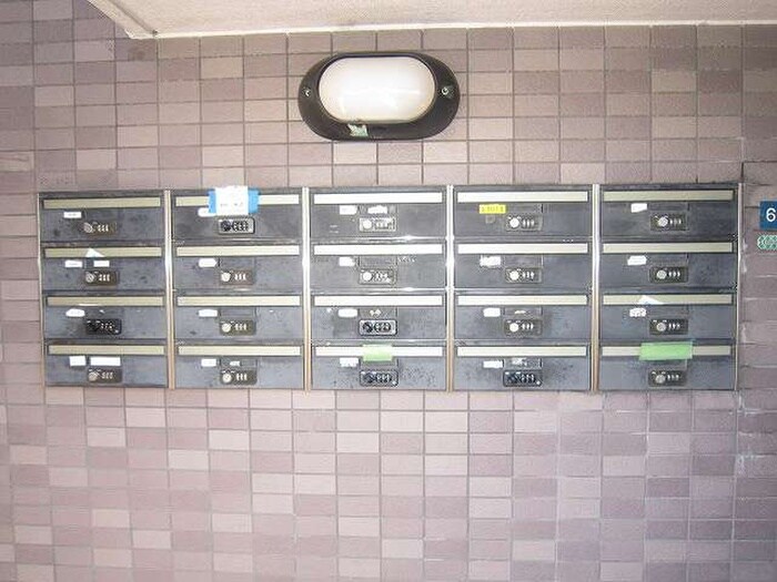 物件外観写真6　(建物設備)