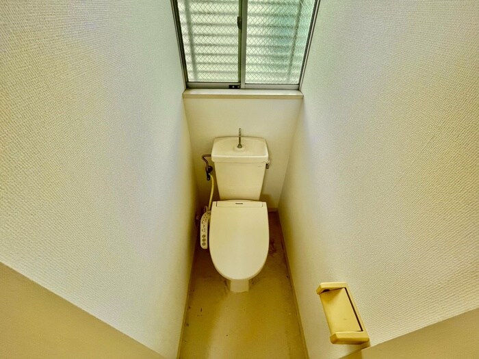 物件内観写真9　(トイレ)