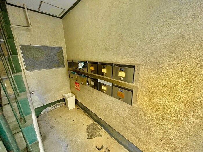 物件外観写真6　(建物設備)