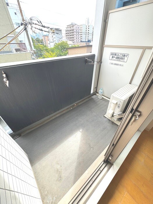 物件内観写真16　(ベランダ・バルコニー)