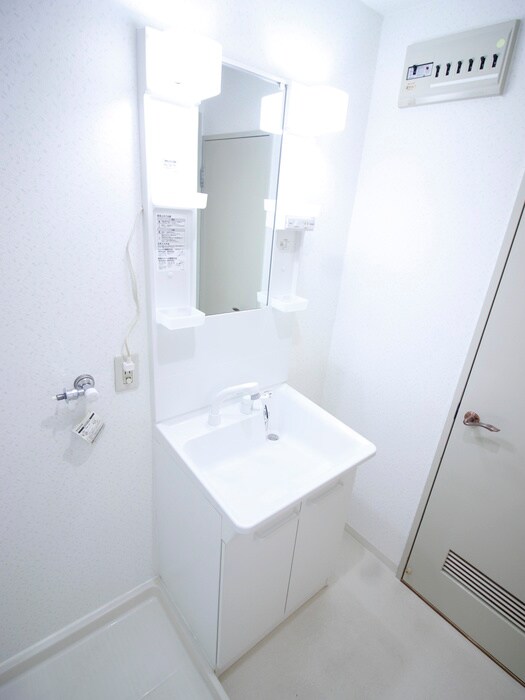 物件内観写真12　(洗面)