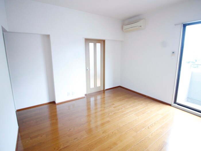 物件内観写真18　(居室)