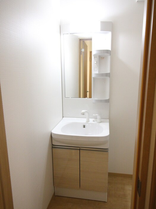 物件内観写真9　(洗面)