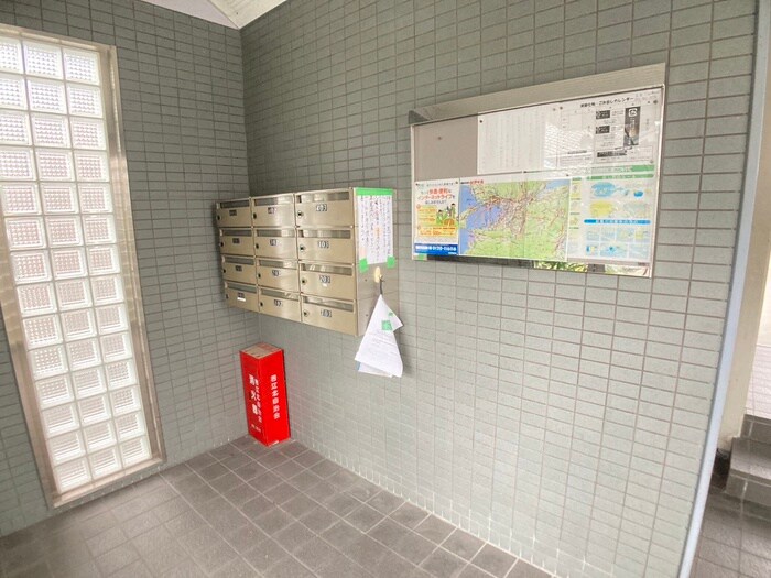 物件外観写真6　(建物設備)