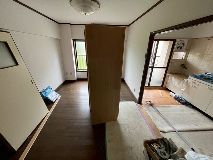 物件内観写真8　(居室)