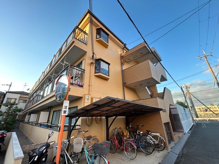 物件外観写真2　(外観写真)