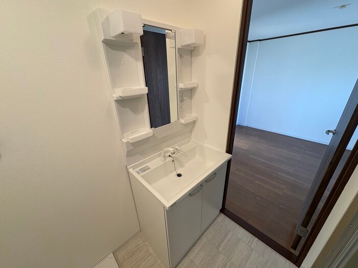 物件内観写真11　(洗面)