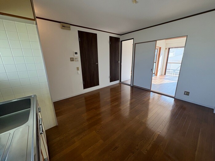 物件内観写真21　(居室)