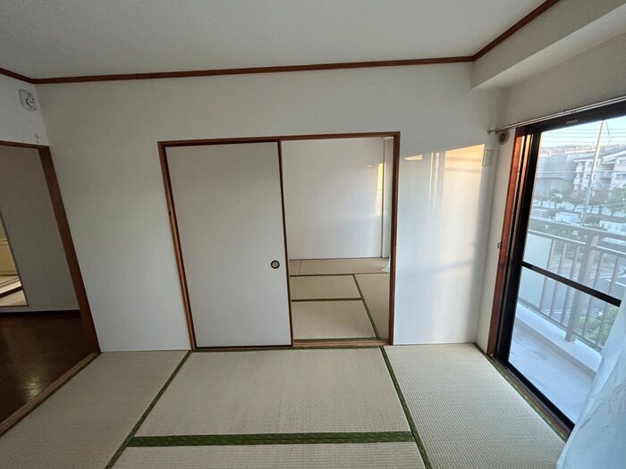 物件内観写真21　(居室)