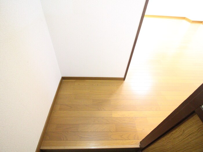 物件内観写真21　(廊下)