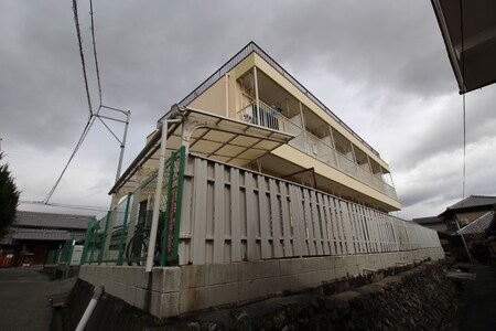 サンシャト－粟生間谷外観写真