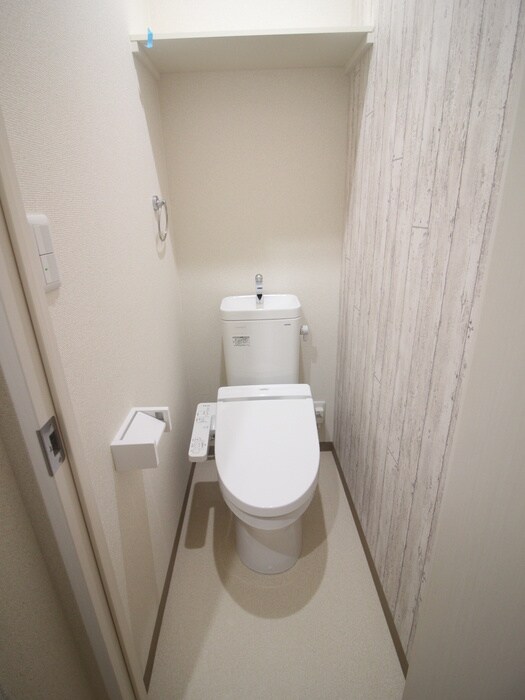 物件内観写真16　(トイレ)